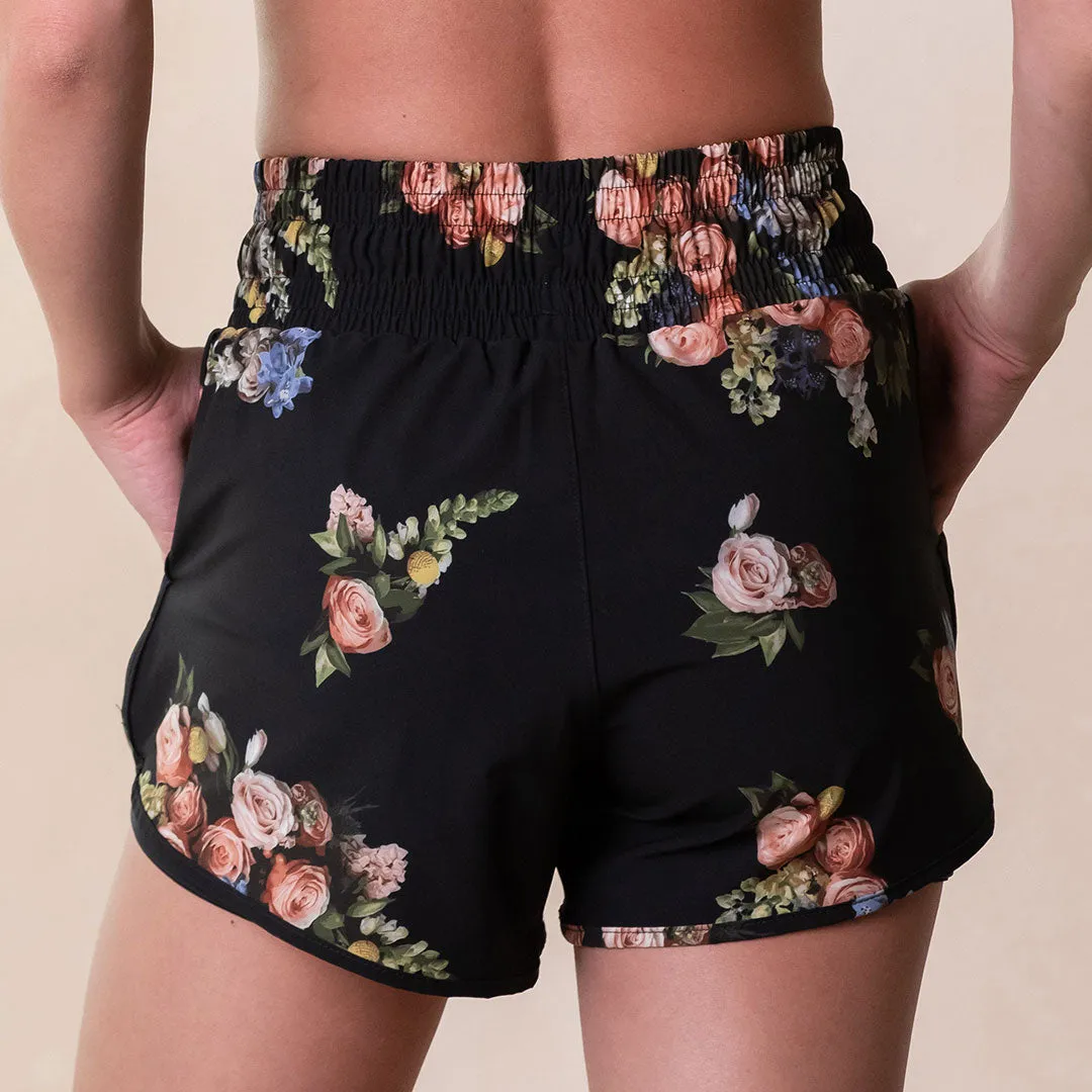 Lunge Shorts, Rose Black