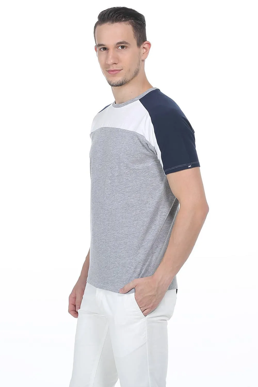 Muscle Fit Raglan Sleeve T Shirt