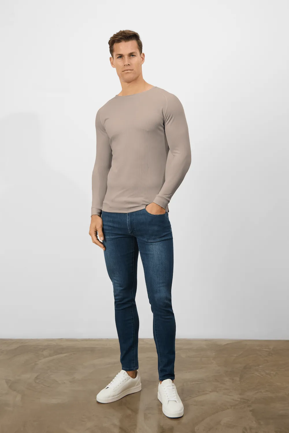 Textured Fashion T-Shirt in Neutral